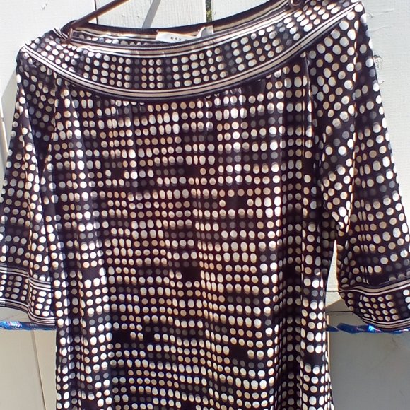 Women Blouse - Picture 1 of 3